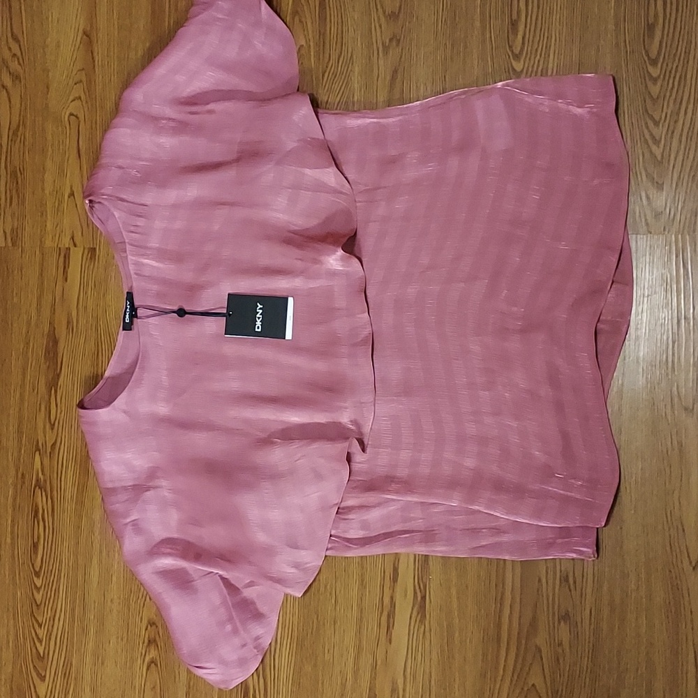 DKNY Size XL
